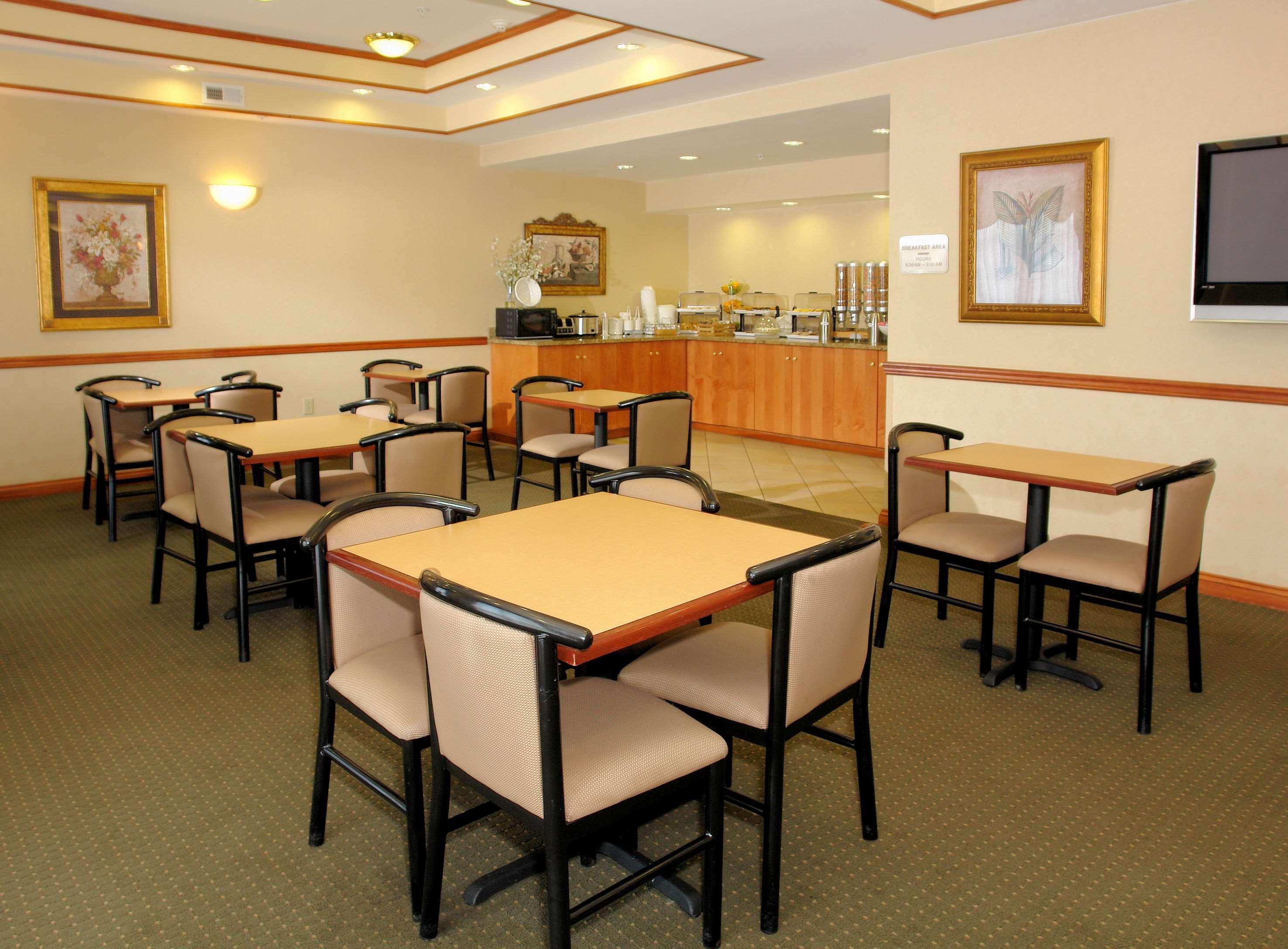 Best Western Executive Inn - Latta Berrys Crossroads Kültér fotó