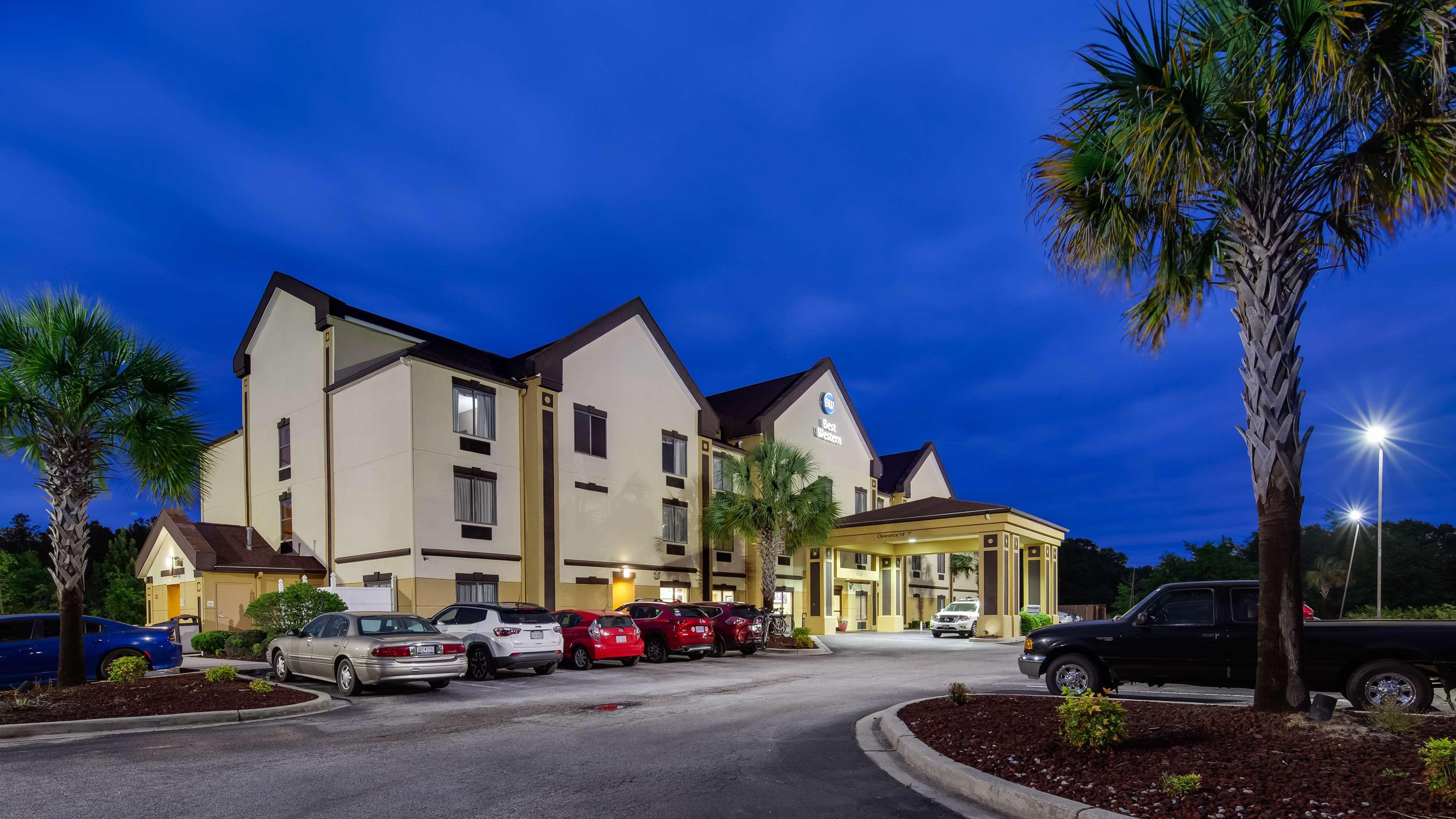 Best Western Executive Inn - Latta Berrys Crossroads Kültér fotó