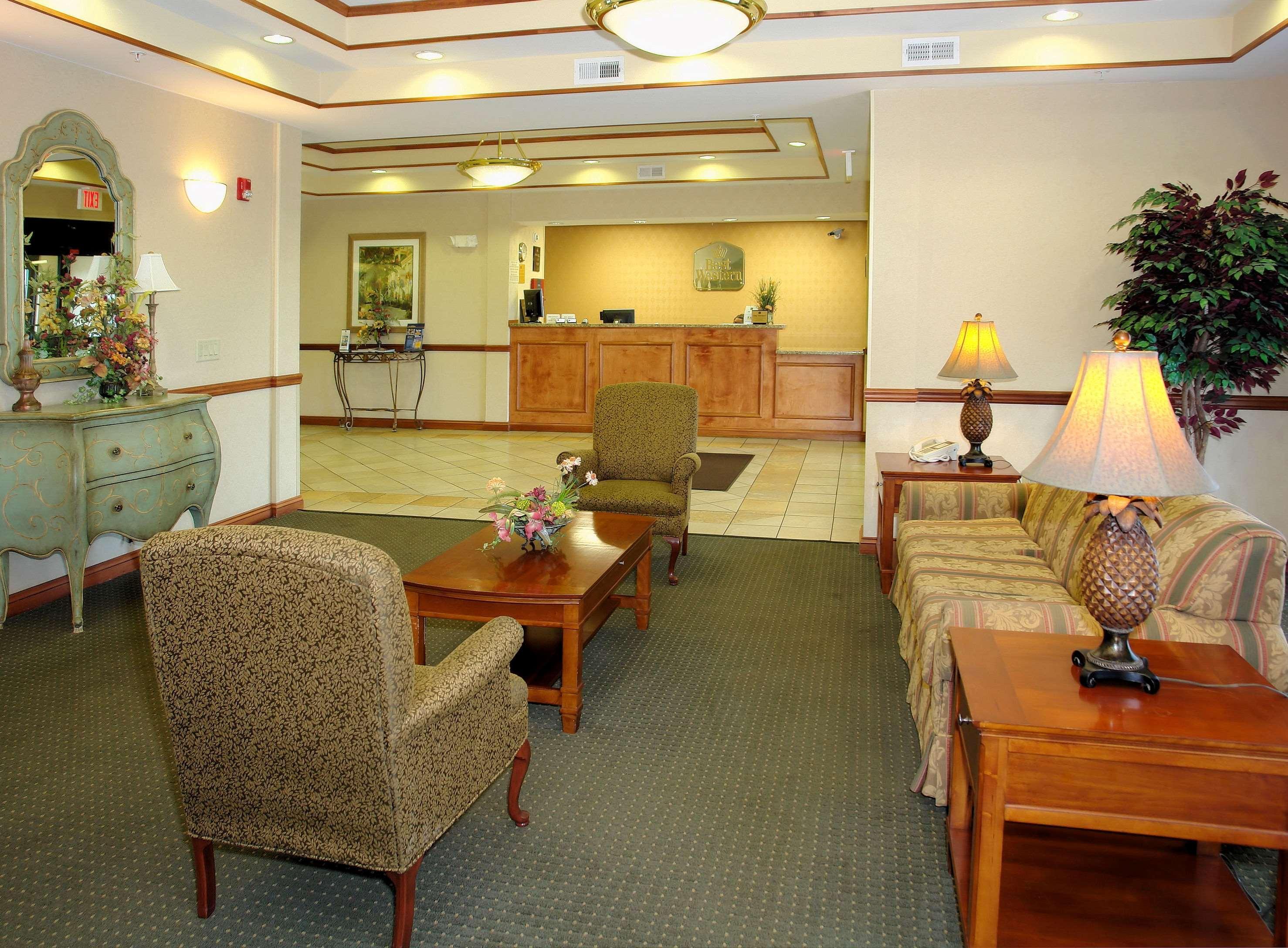 Best Western Executive Inn - Latta Berrys Crossroads Kültér fotó